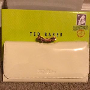 NEW TED BAKER WALLET